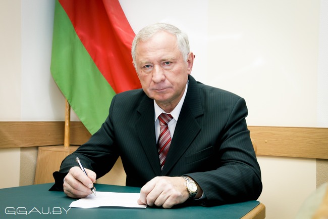 Ректор университета - Пестис Витольд Казимирович