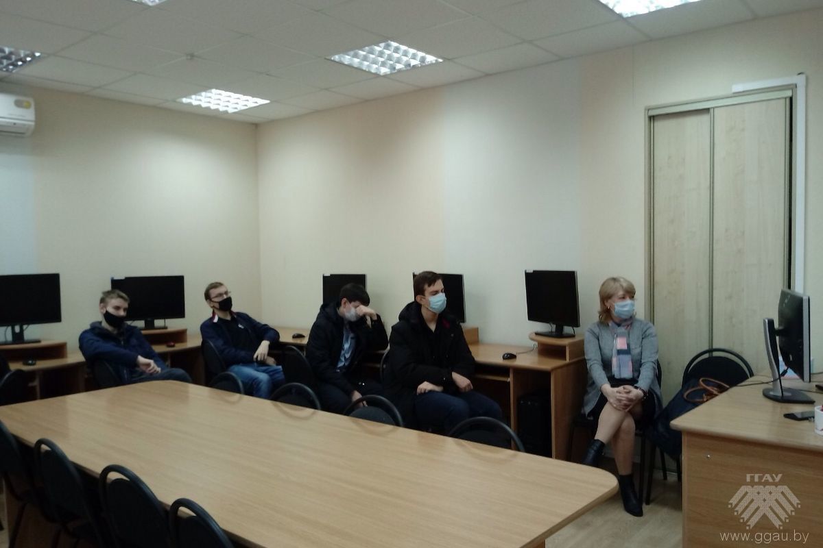 Встречи на школьных каникулах
