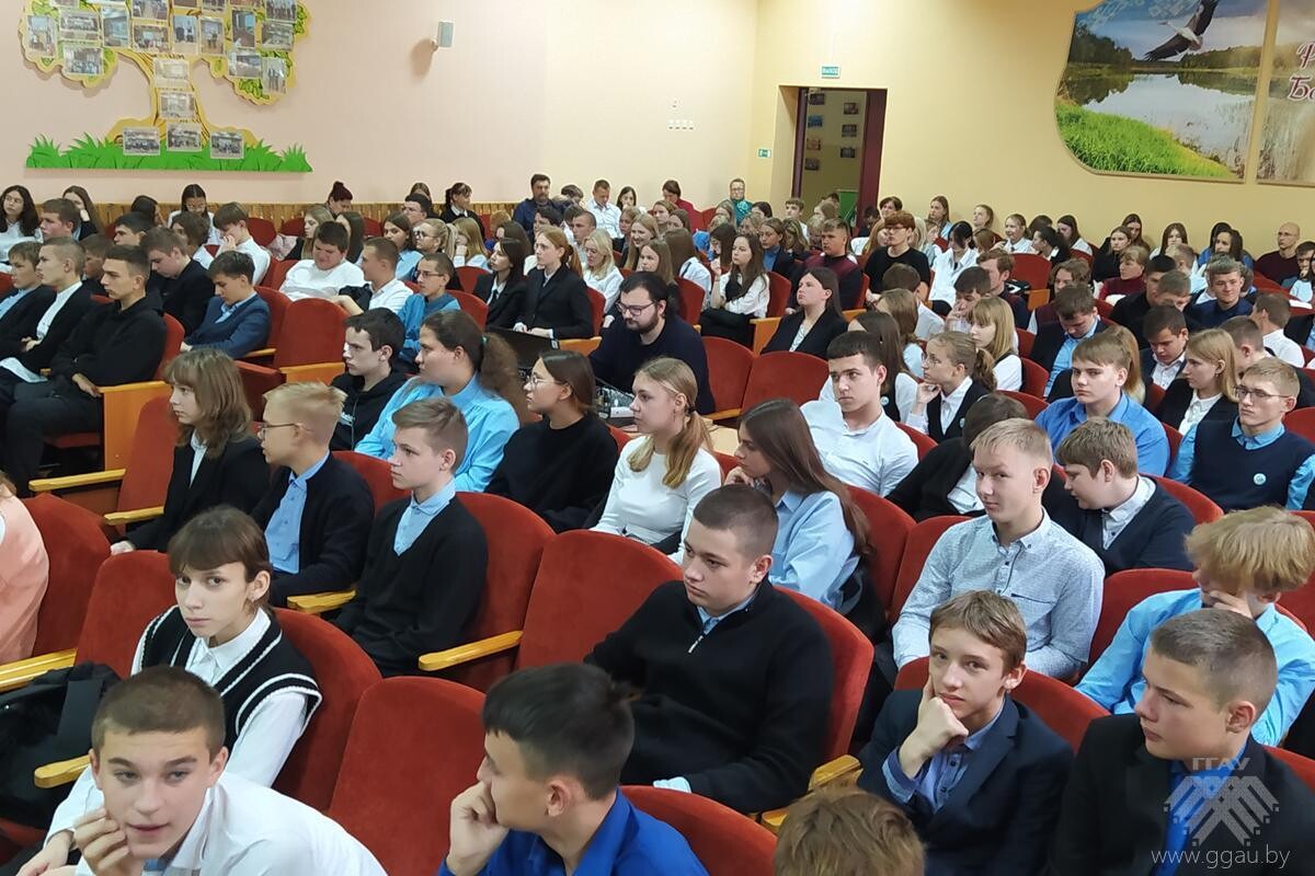Учёные аграрного университета провели профориентационное мероприятие в Вороново