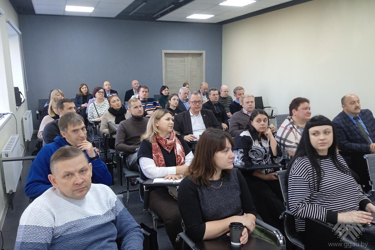Научная белорусско-российская делегация посетила частное предприятие «Алникорпродукт Вертелишки»