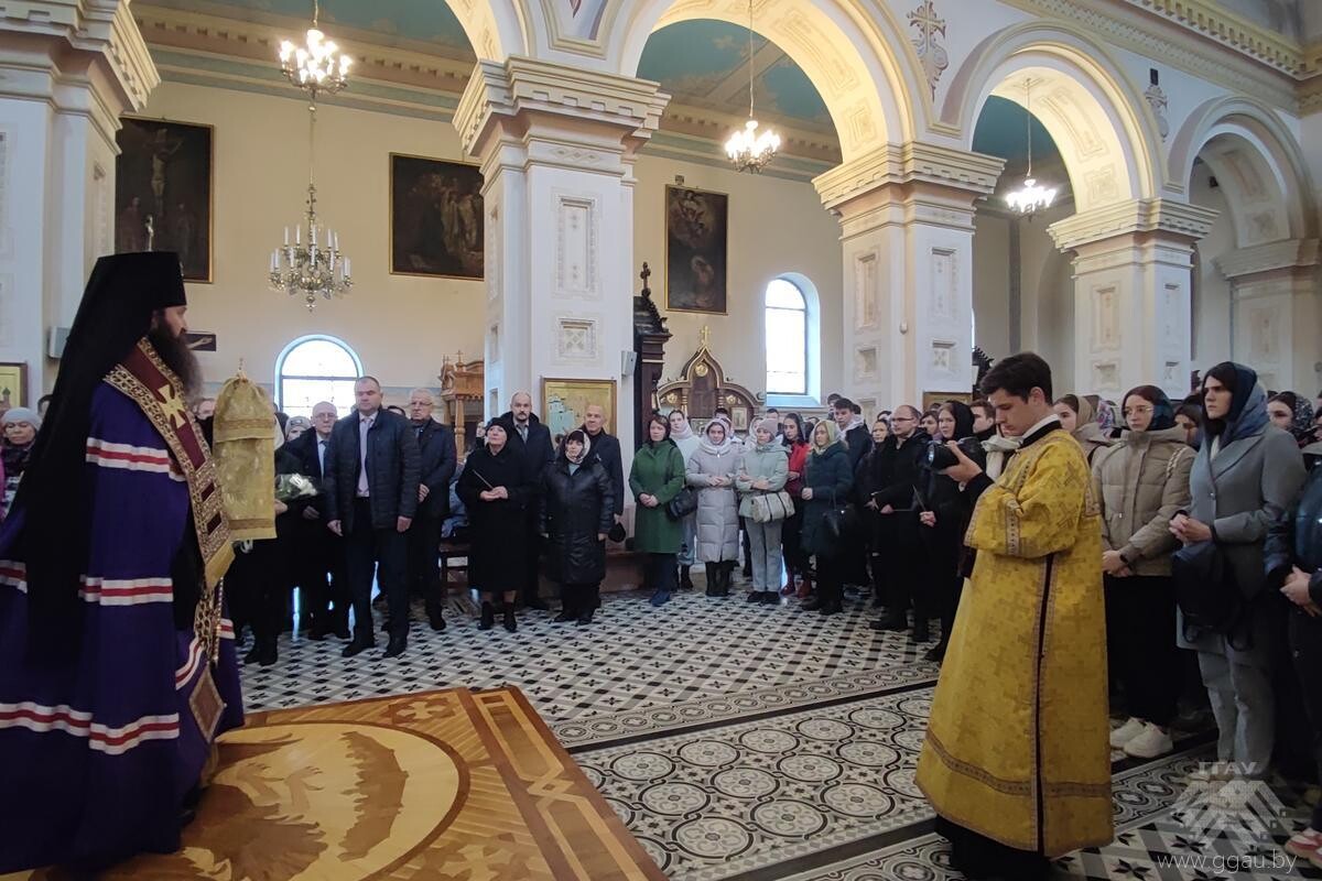 Архиепископ Гродненский и Волковысский Антоний совершил благодарственный молебен о преподавателях и студентах ГГАУ