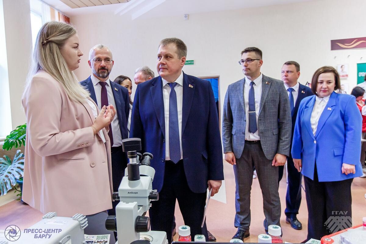 День научной молодежи
