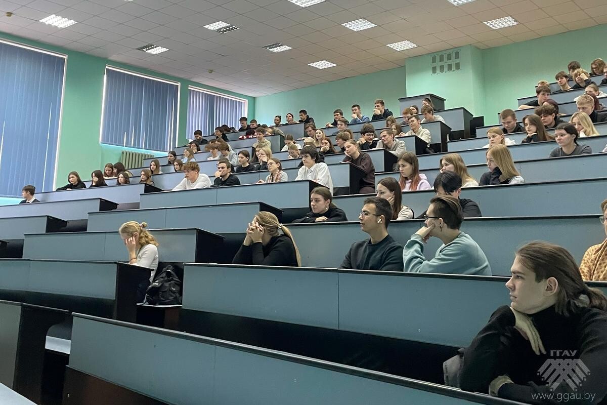 Встреча студентов первых курсов с врачом психиатром-наркологом