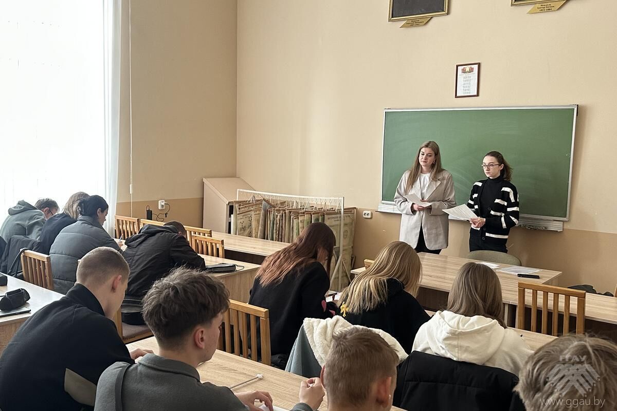 Психологи-практиканты провели ряд тренингов по тайм-менеджменту для первокурсников