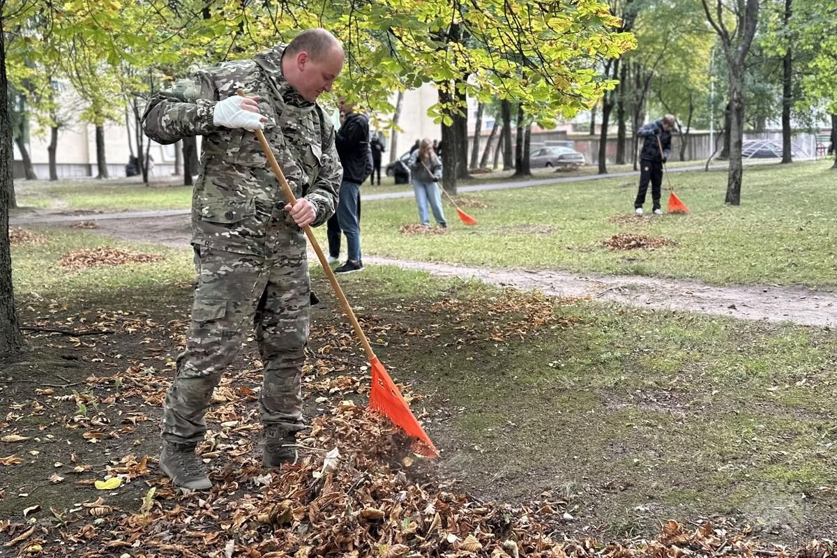 Педагог-психолог ГГАУ внесла вклад в благоустройство города