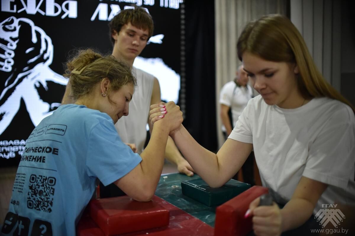 Нажмите, чтобы увеличить изображение lapa-25-1.jpg