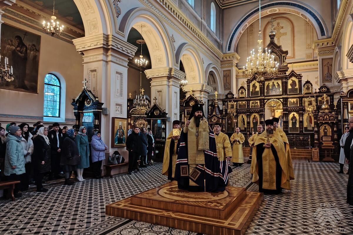 Архиепископ Антоний совершил молебен о здравии и спасении преподавателей и студентов УО «ГГАУ»