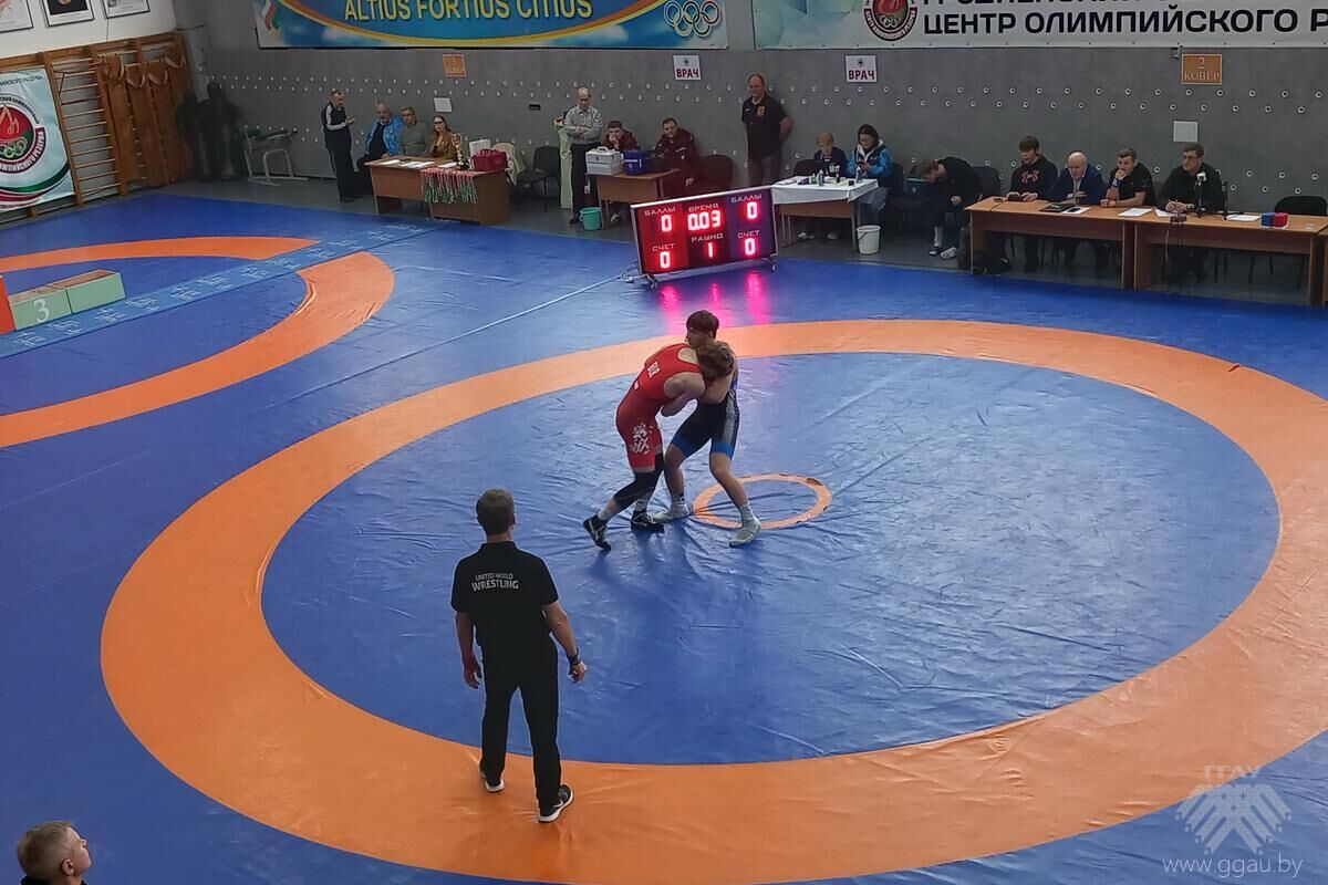 Республиканская универсиада по греко-римской борьбе