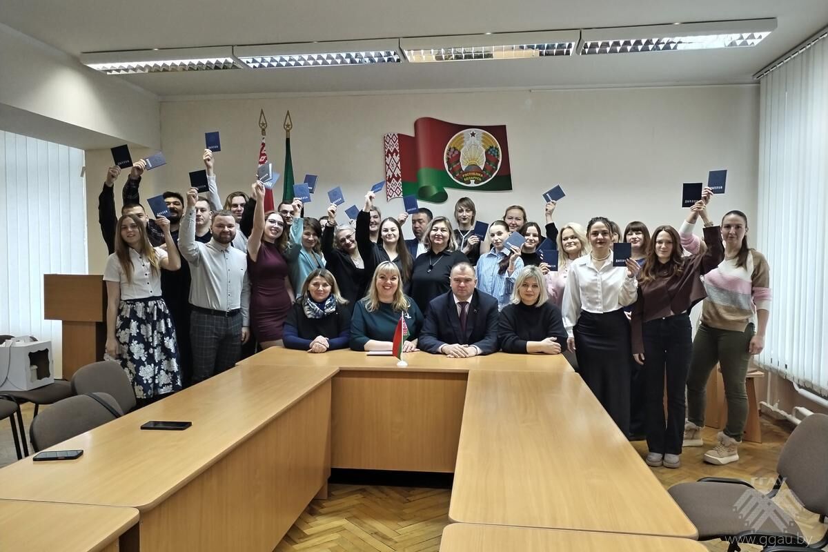 Вручение дипломов выпускникам факультета ветеринарной медицины заочной формы получения образования