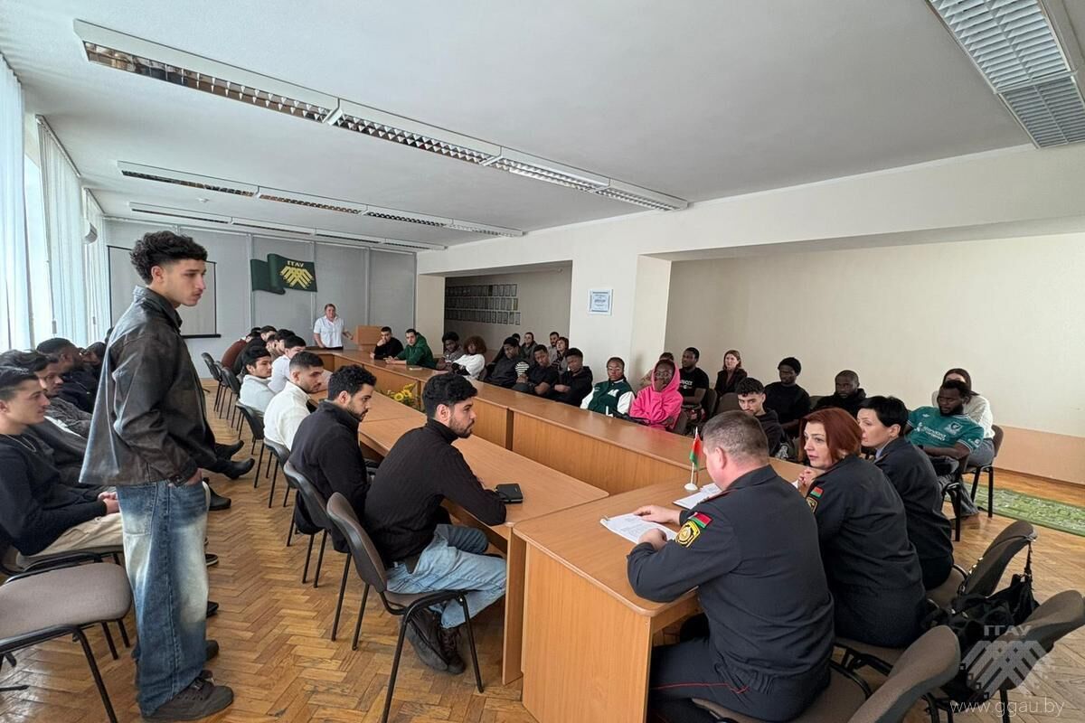 Открытое слушание по вопросу о высылке иностранного гражданина состоялось в УО "ГГАУ"