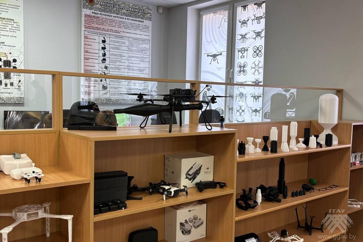 Студенты аграрного университета прошли обучение по управлению БПЛА