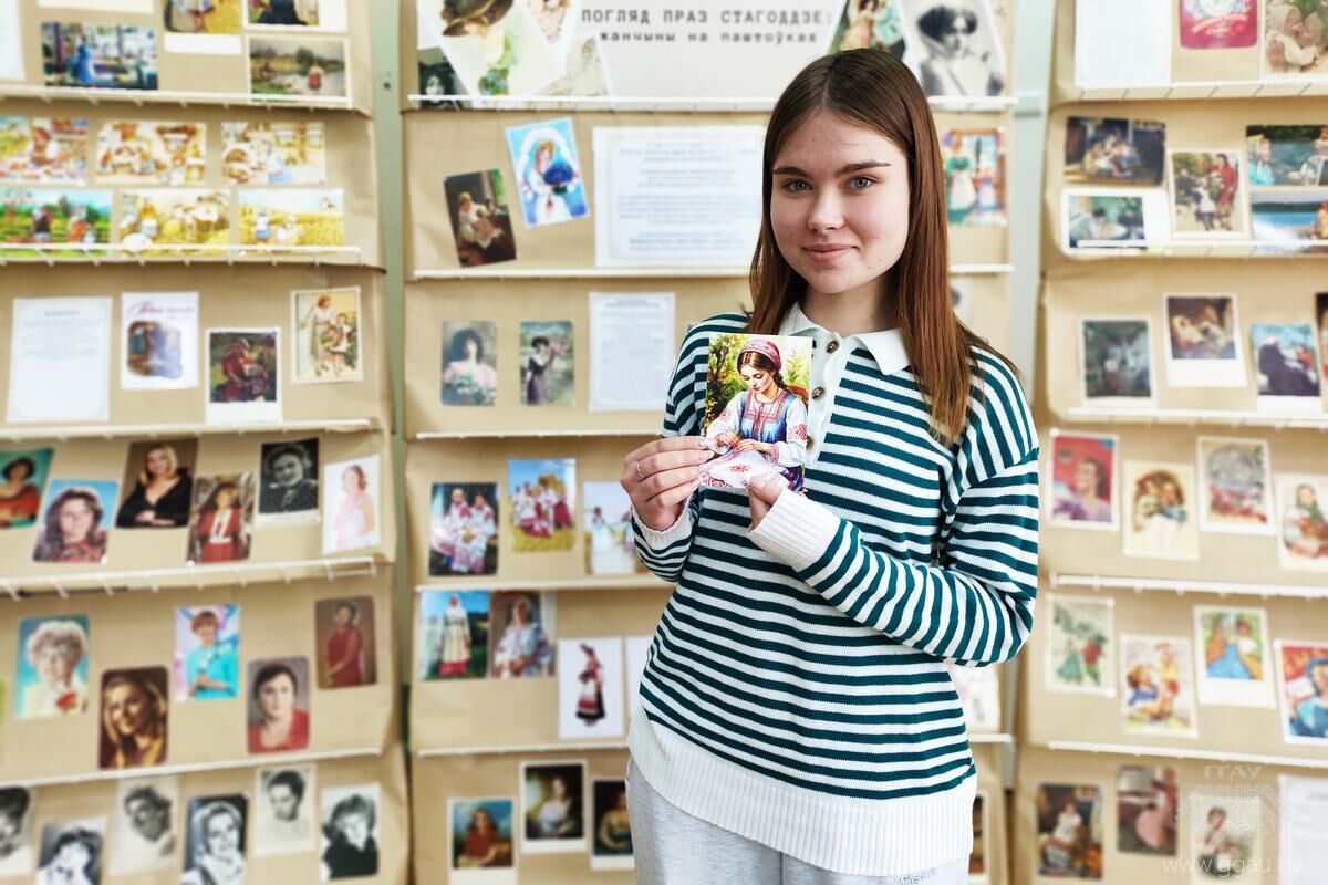 Взгляд сквозь столетие: женские образы на открытках