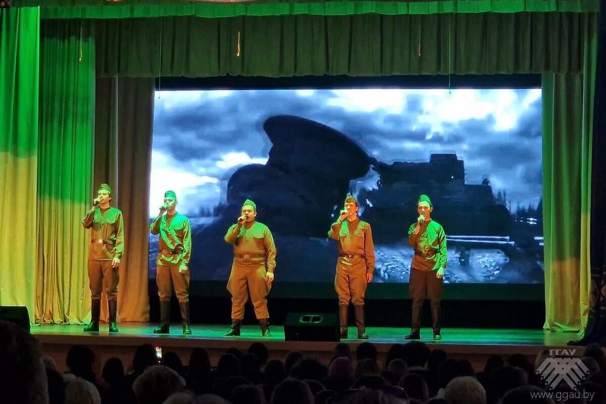 Голосами тех, кто смолк навеки