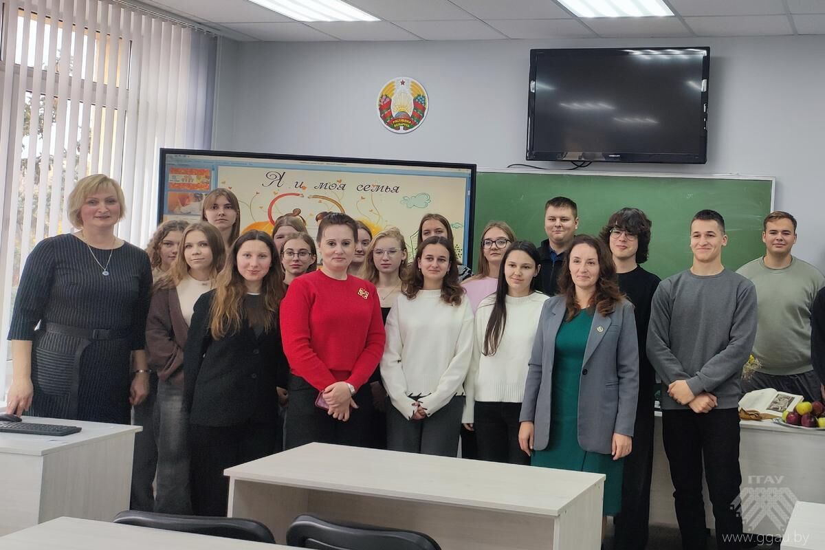 Творческая встреча с гродненским автором Ольгой Олизар