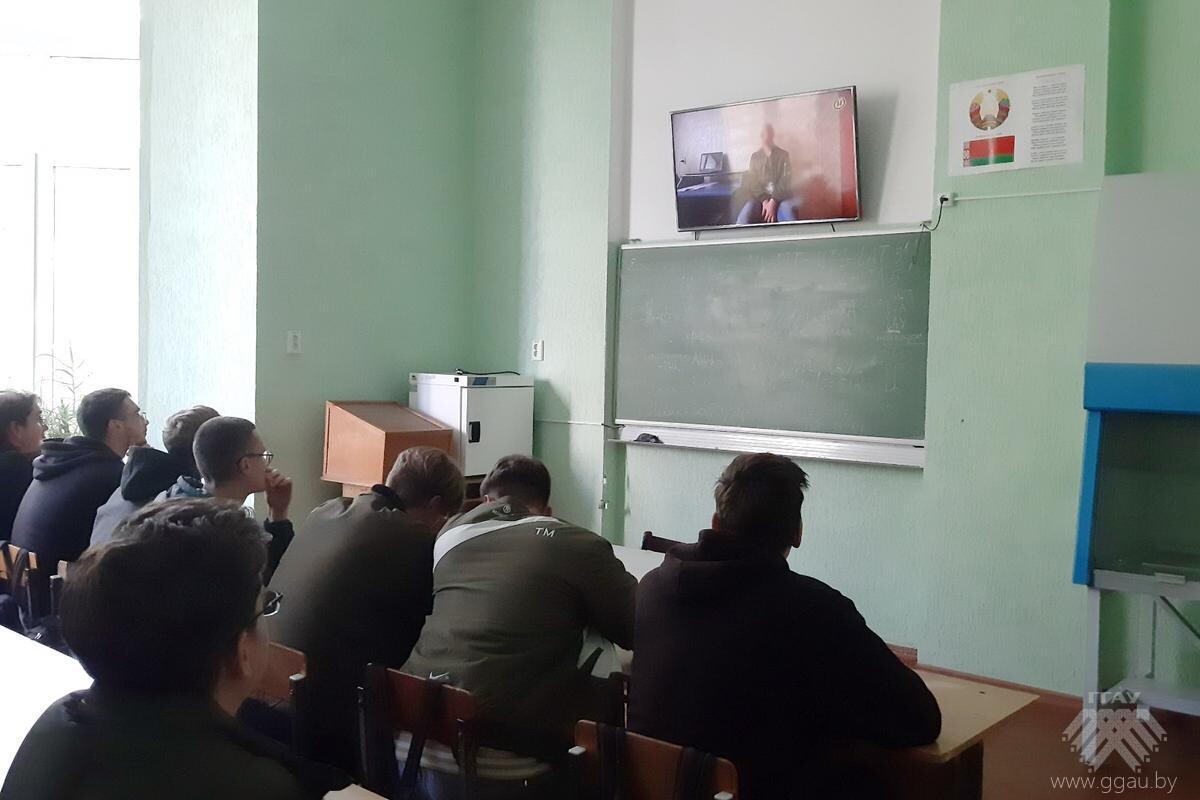 Просмотр фильма «Вирус нацизма»