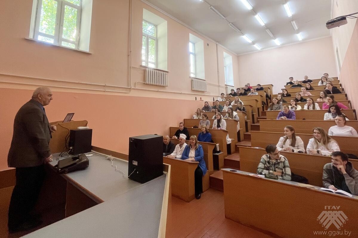 Встреча будущих специалистов с руководителем ветеринарной службы Гродненской области