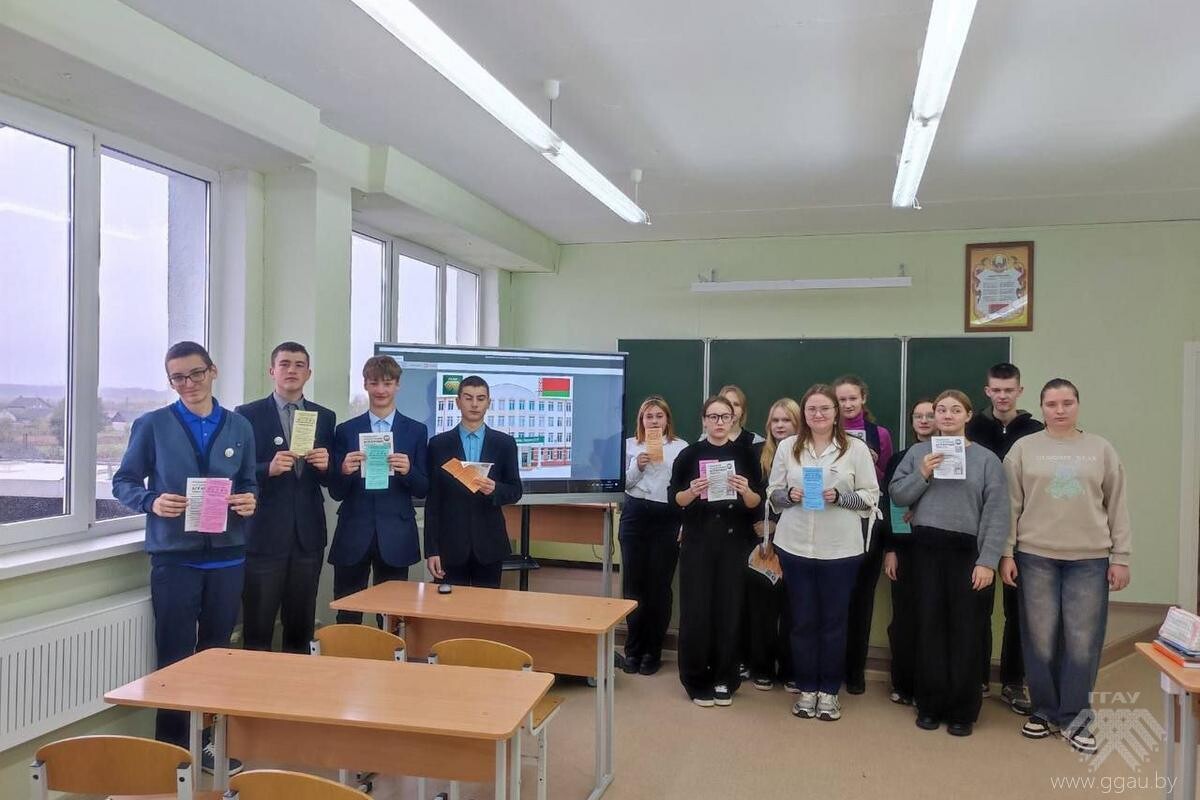 Студенческая профориентация с учащимися школ