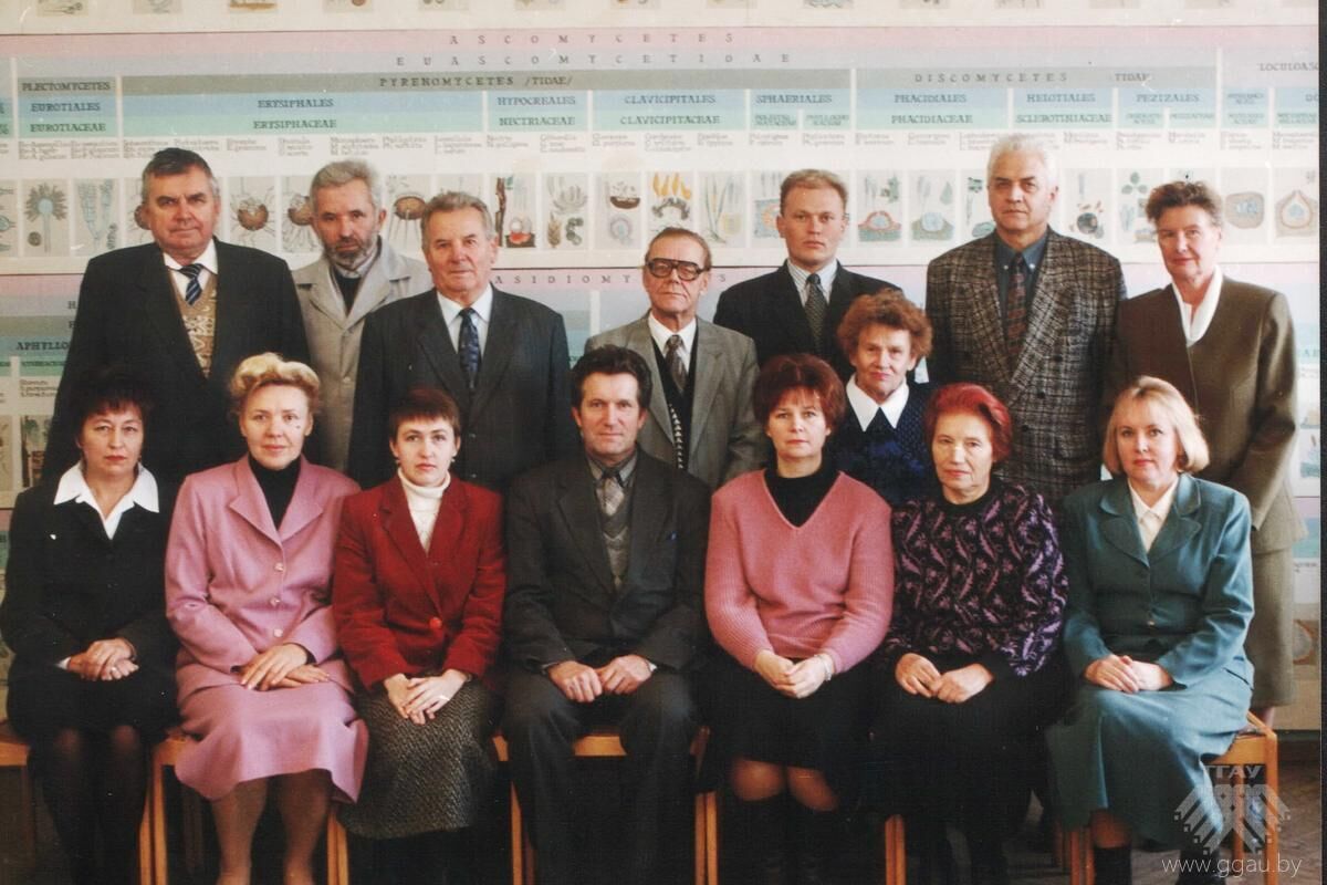 Коллектив кафедры (1998 г.)