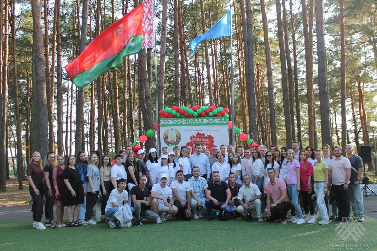 25 августа  в  Гродно завершил работу I городской молодежный профсоюзный форум