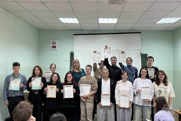 Традиционное награждение студентов ФВМ грамотами и благодарственными письмами