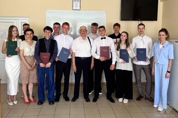 Выпускники ИТФ защитили дипломные проекты